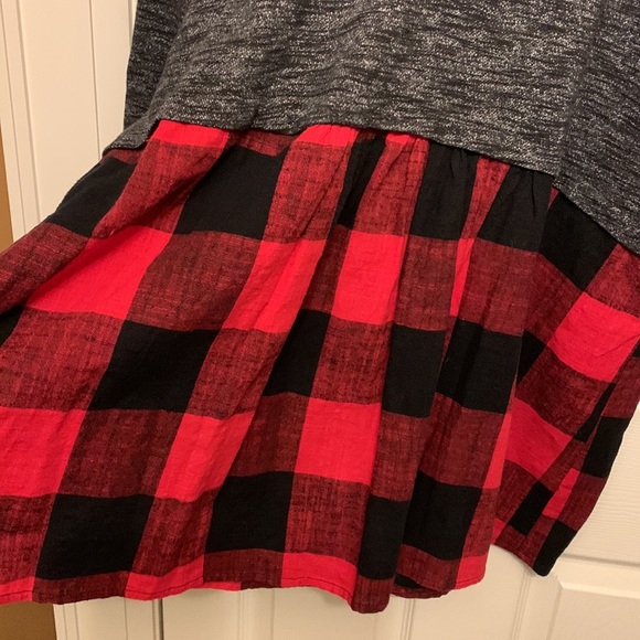 Weekend Buffalo Plaid Top - Picture 3 of 6